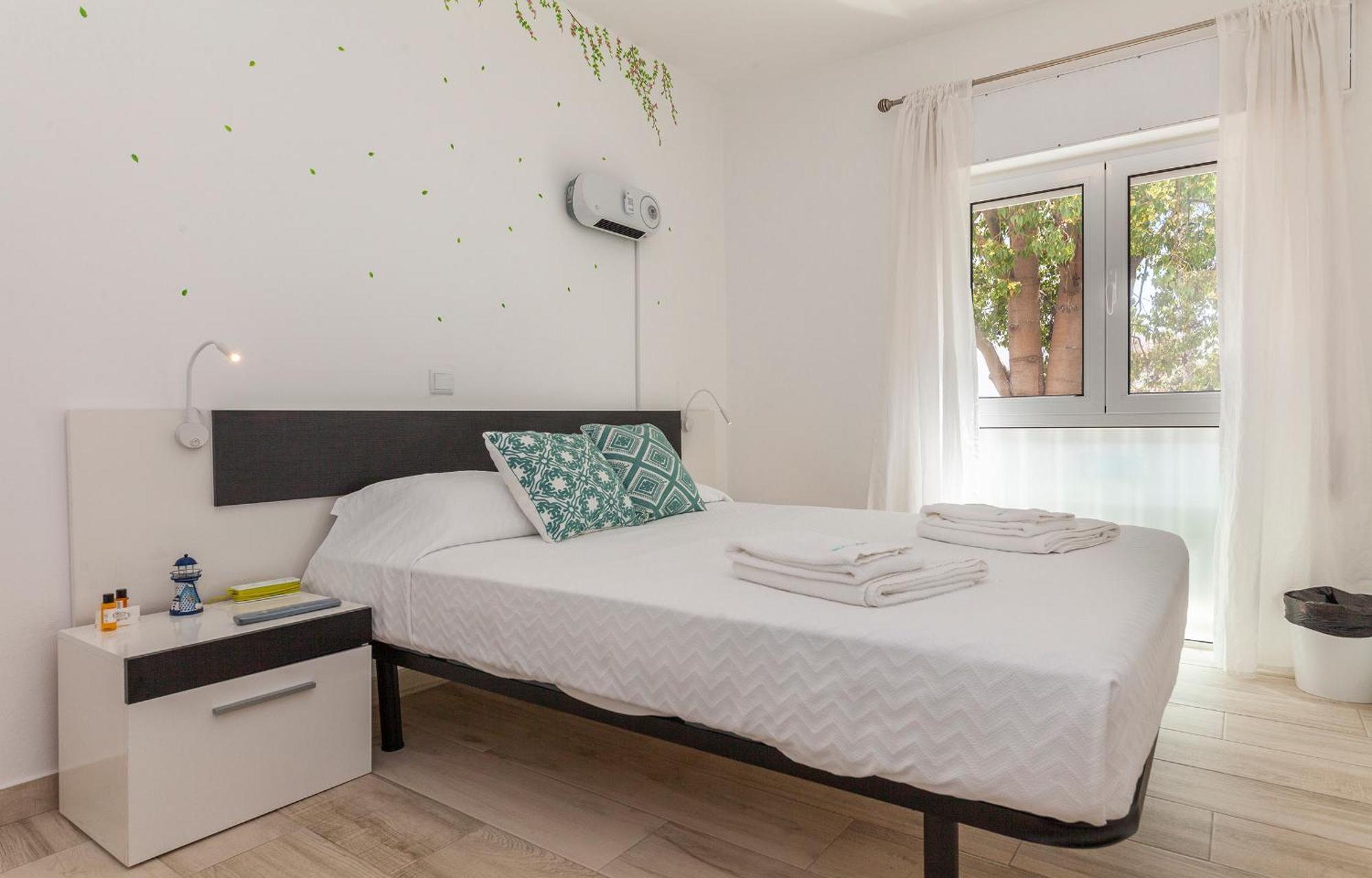 M - Martin & Tomas Guesthouse لاغوس الغرفة الصورة